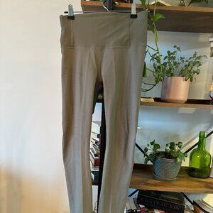 LULULEMON In Focus Run Tight Carbon Dust Leggings Women's Size 8 W5CU9S